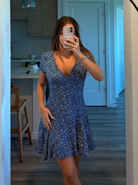 Princess polly dress